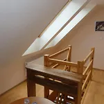 Casa de hóspedes Orbis 3*